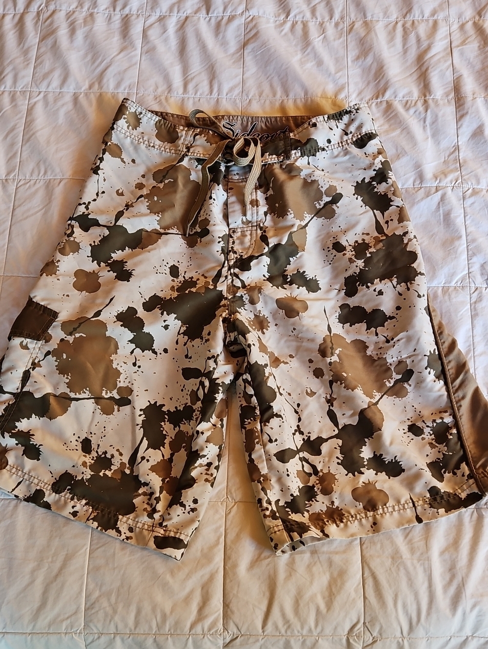 SIDEOUT men's board shorts w/ a tan, green white paint splatter Camo Pattern- 30